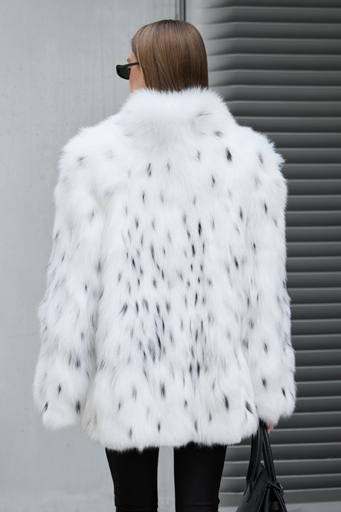 Manteau en fourrure de renard inspiré du lynx