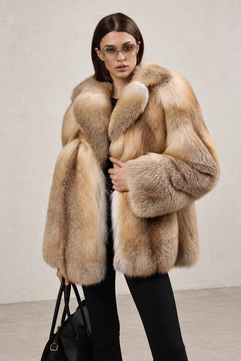 Manteau de fourrure de renard doré