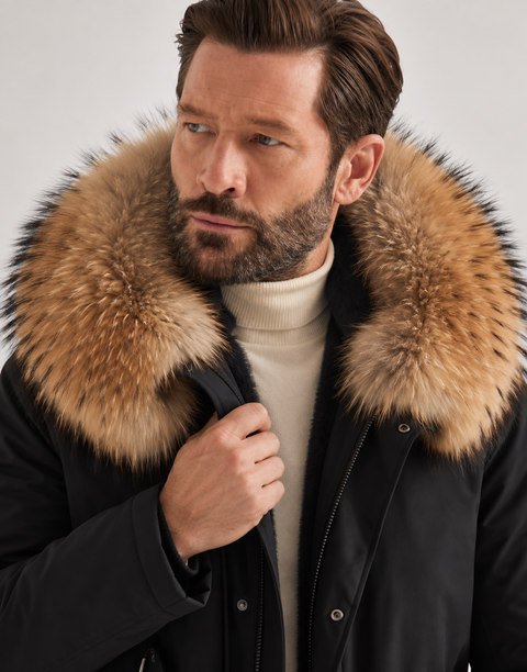 Parka negra de piel forrada para hombre