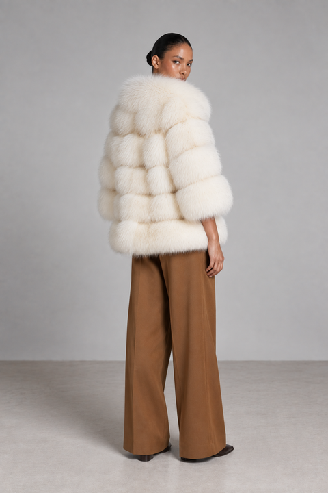 Abrigo de piel de zorro beige