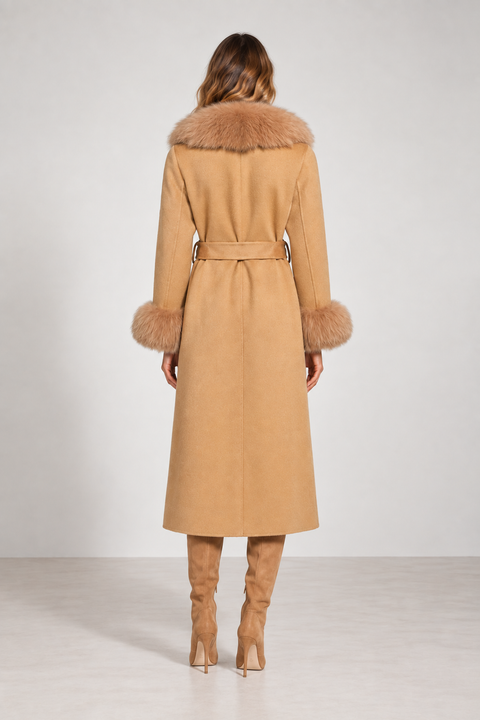 Cappotto in cashmere con pelliccia