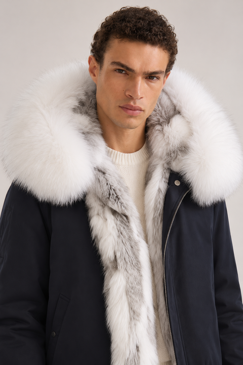 Parka corta de hombre con forro de piel
